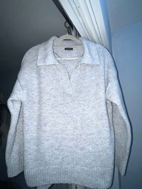 Women’s Grey Collared Knit Sweater